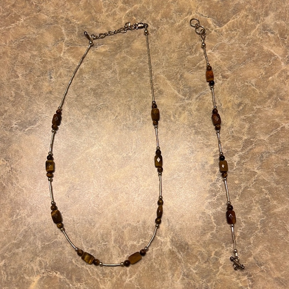 Brown and silver necklace and bracelet set